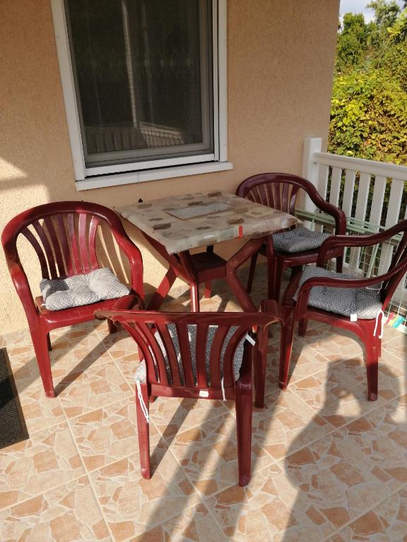 Fotografie z fotogalerie ubytování Apartman Mila v destinaci Ostrovo