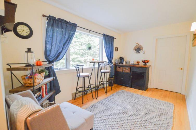 Foto dalla galleria di Paper Mill Pines Bed and Breakfast a Shickshinny