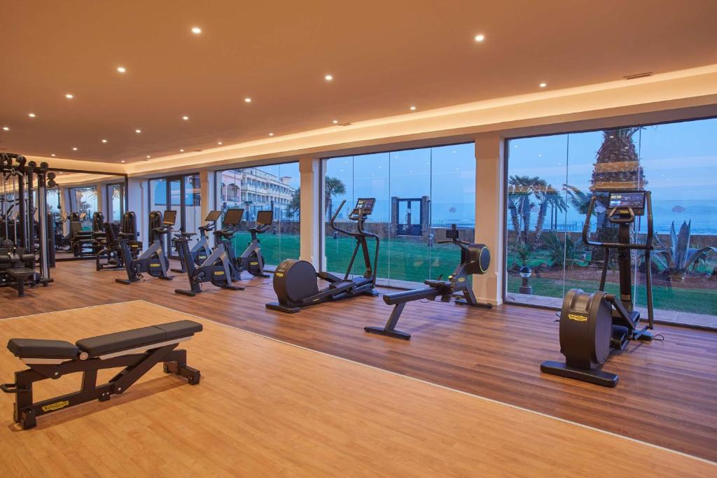 Salle ou équipements de sports de l'établissement Secrets Bahía Real Resort & Spa Adults only