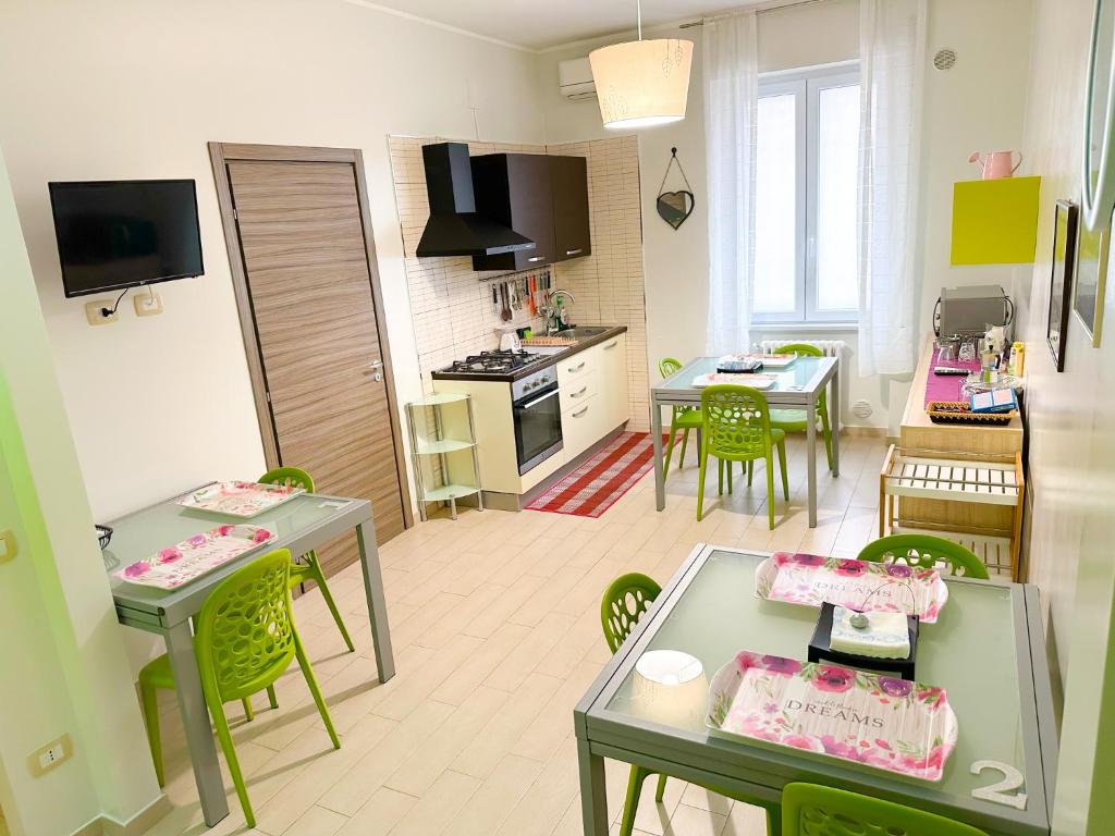 Kuchyň nebo kuchyňský kout v ubytování Fitta Camere Matera - chic&style
