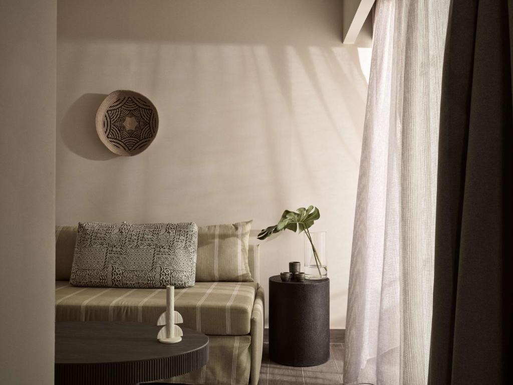 Numo Ierapetra Beach Resort Crete, Adults only, Curio Collection Hilton - 4