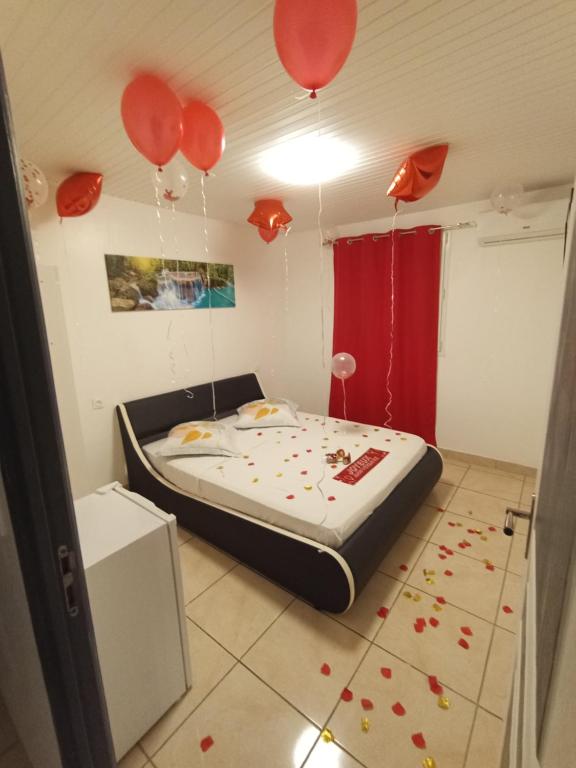 Postel nebo postele na pokoji v ubytování Jimmyloc