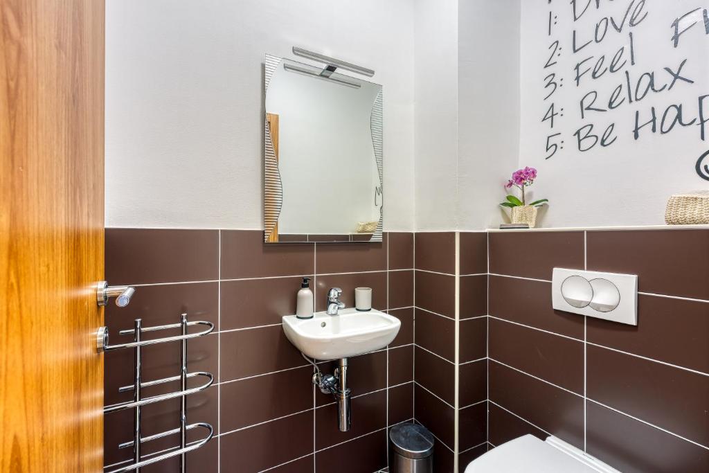 Koupelna v ubytování Apartment Dea - Three Bedroom Apartment