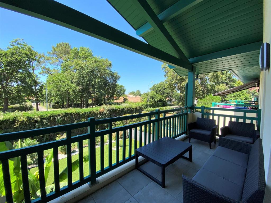 Photo de la galerie de l'établissement Bel Appartement Rénové Proche Centre et Plage à Vieux-Boucau - FR-1-239-826, à Vieux-Boucau-les-Bains