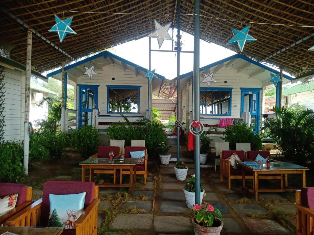 Restaurace v ubytování Agonda island view