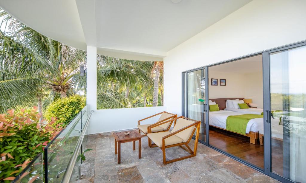 Premium Bungalow King
