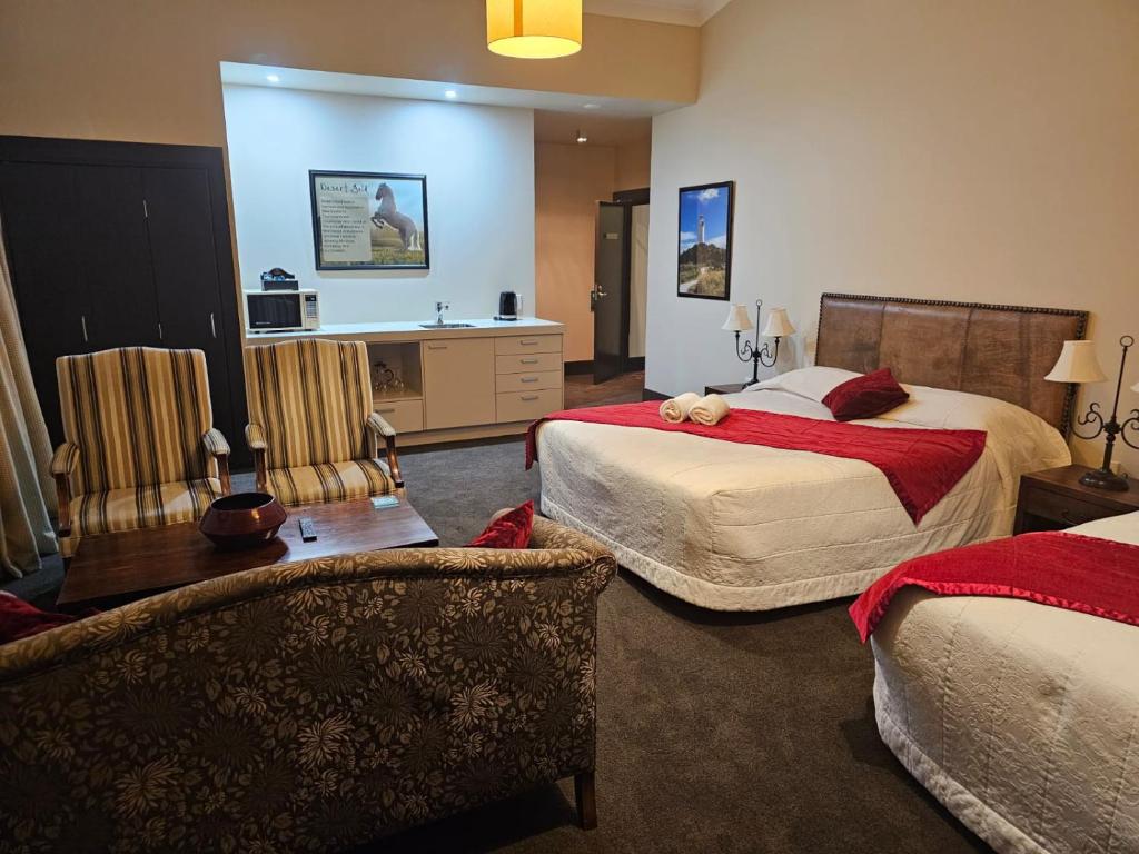TV a/nebo společenská místnost v ubytování Gateway Motor Inn