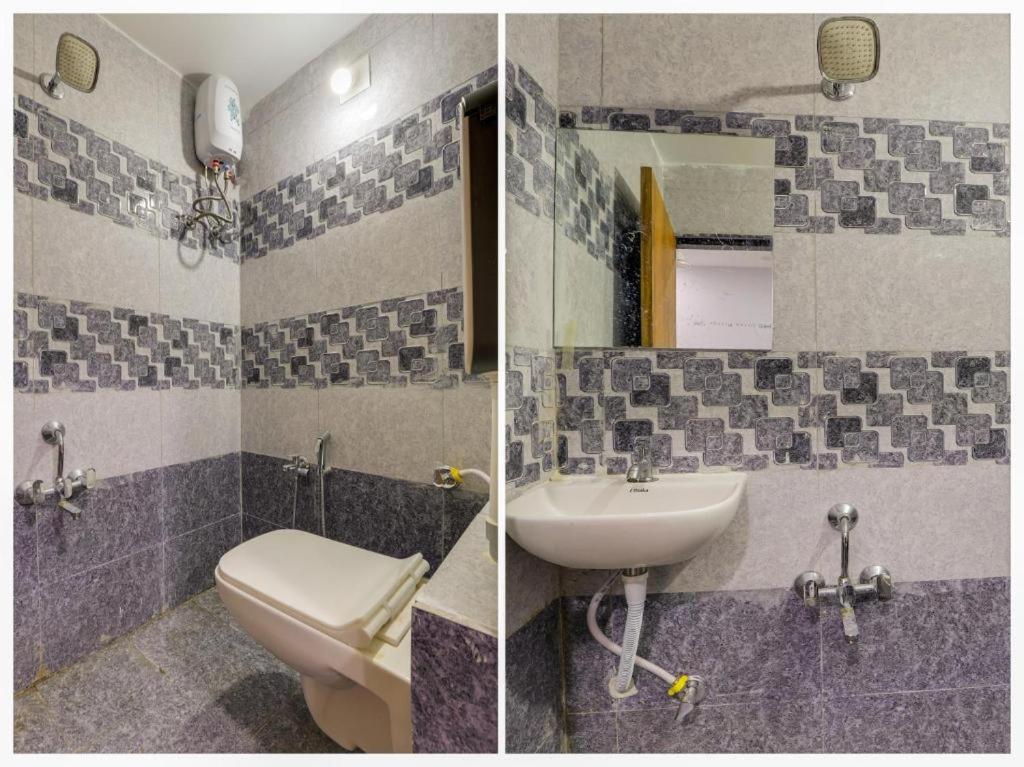 Koupelna v ubytování HOTEL KRISHNA