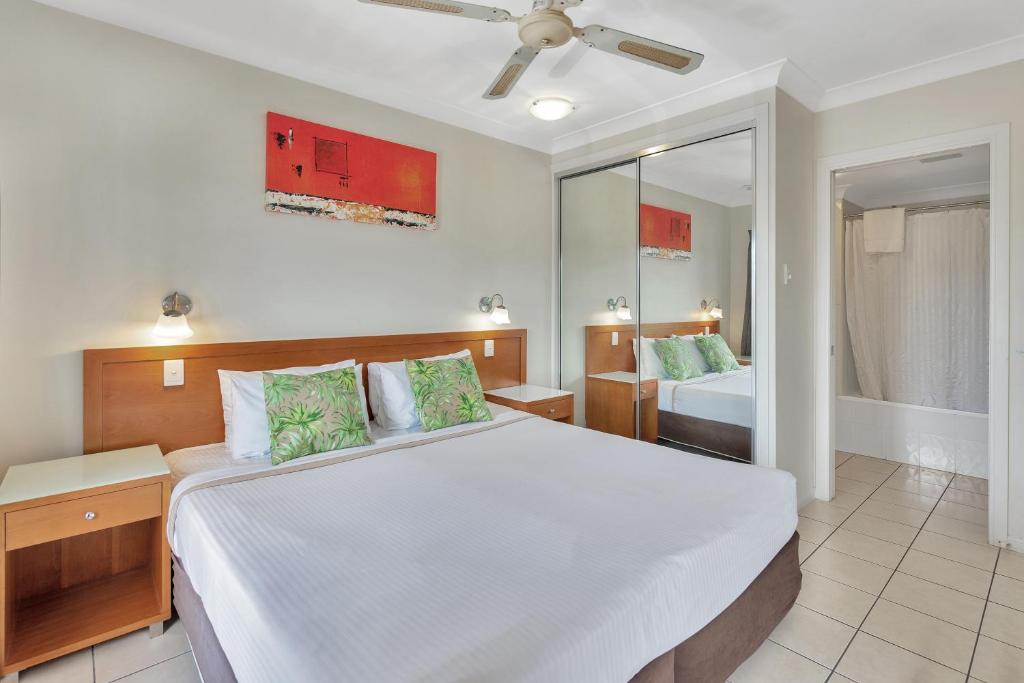 Bay Village Tropical Retreat & Apartments - Resim 27