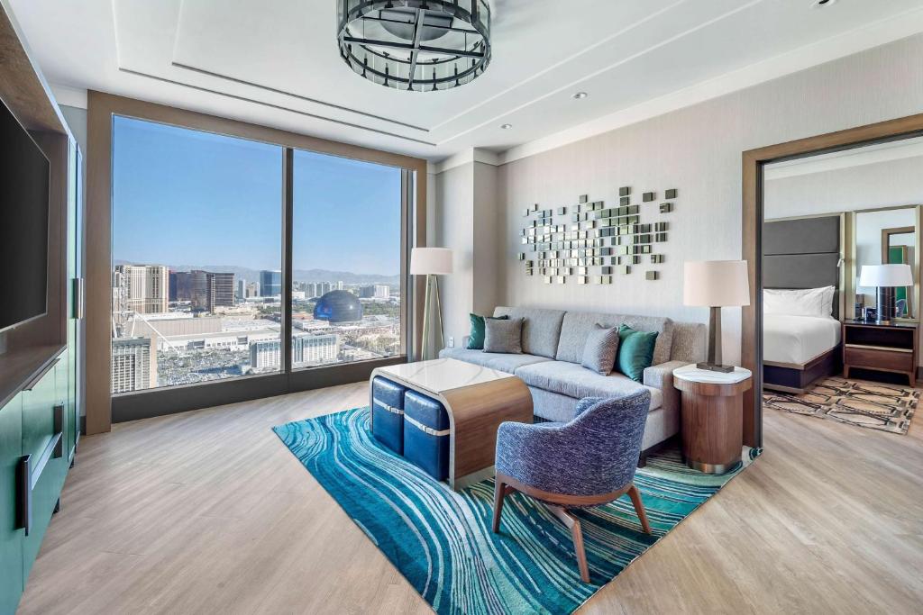 Ein Sitzbereich in der Unterkunft Hilton Club Elara Las Vegas