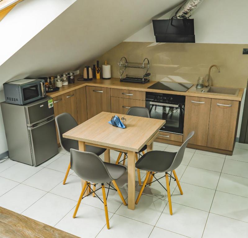 POKOJE GOŚCINNE U MIKOŁAJA - One-Bedroom Apartment
