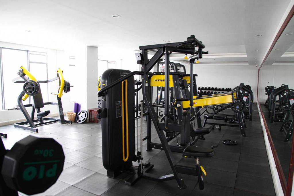 Fitness centrum a/nebo fitness zařízení v ubytování Ban Ban Hotel