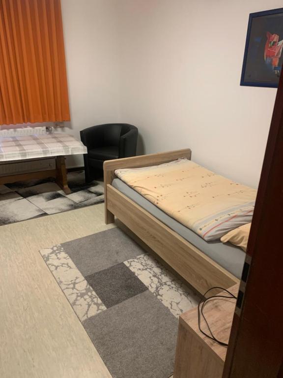 Postel nebo postele na pokoji v ubytování Monteure & Handwerker einfach, unkompliziert und preiswert in Alsfeld