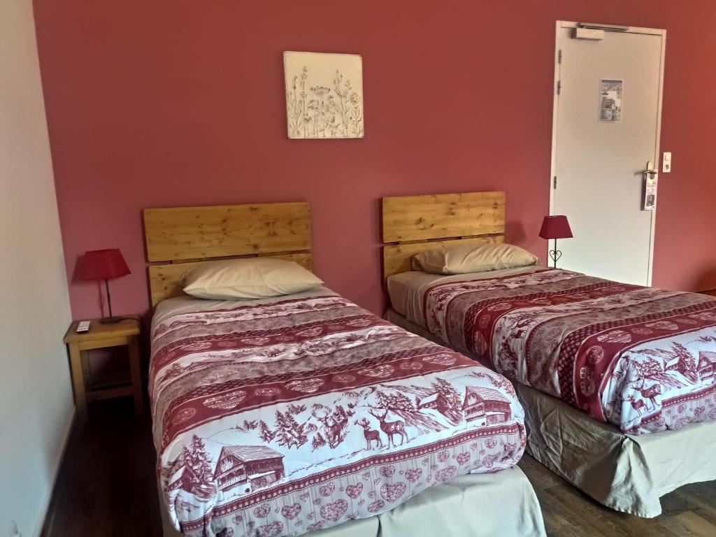 Postel nebo postele na pokoji v ubytování Les Chemins du Léman