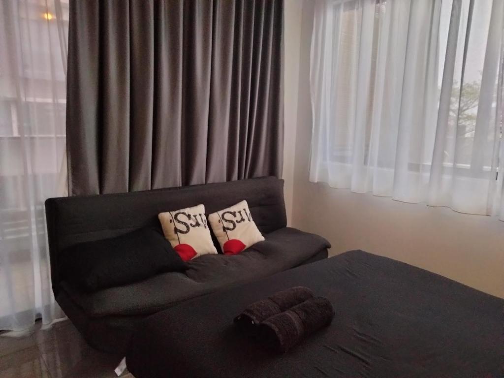 Gallery image of Private Hot Jacuzzi Imperio Residence Melaka in Malacca
