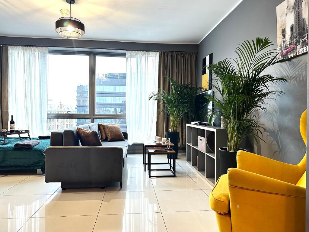 KRAWIECKA Apartment 400m Main Square Self CheckIn 20h, Wrocław