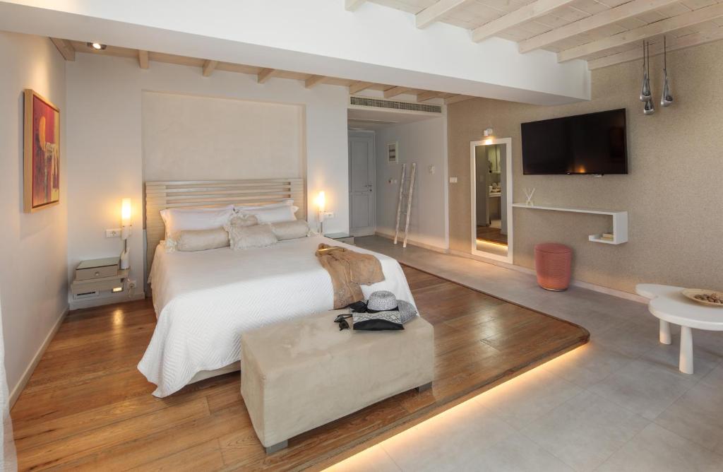 Iria Beach Art Hotel - Suite De Luna De Miel