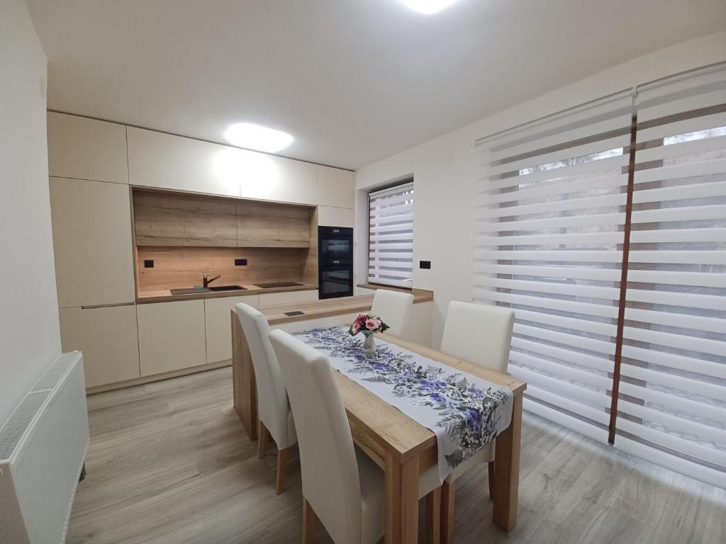 Fotografie z fotogalerie ubytování Sun House v destinaci Ostrov nad Oslavou