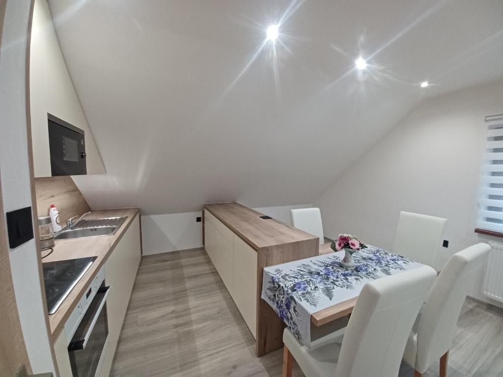 Fotografie z fotogalerie ubytování Sun House v destinaci Ostrov nad Oslavou
