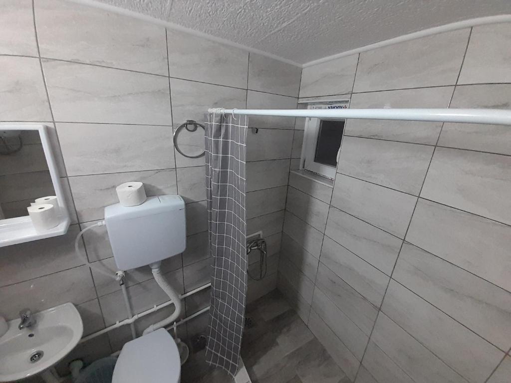 Koupelna v ubytování Guest House Vila Banjica