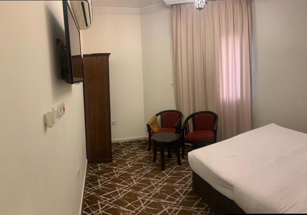 TV a/nebo společenská místnost v ubytování Hotel Abdelmalek Al Azizia