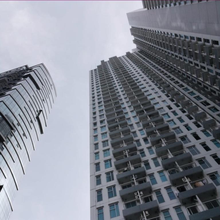 Comfy Apartment at SuperMall Pakuwon - Apartment With City View