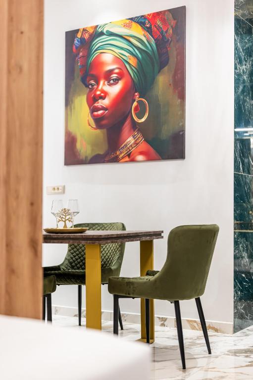 Royal Gold City Suites by Omilos Hotels - 8