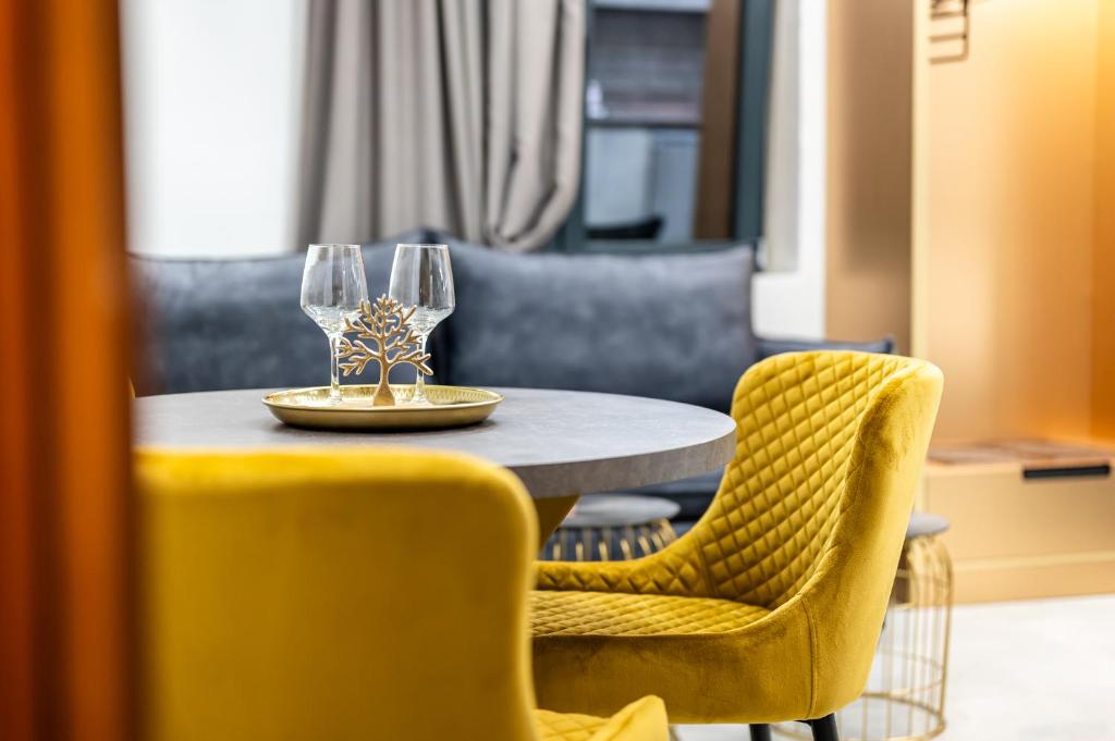 Royal Gold City Suites by Omilos Hotels - Resim 41