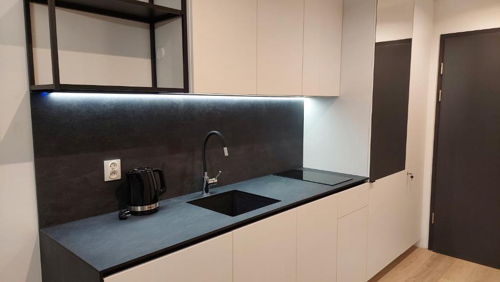 Poznan Plac Wolnosci 6 Bond - Resim 15