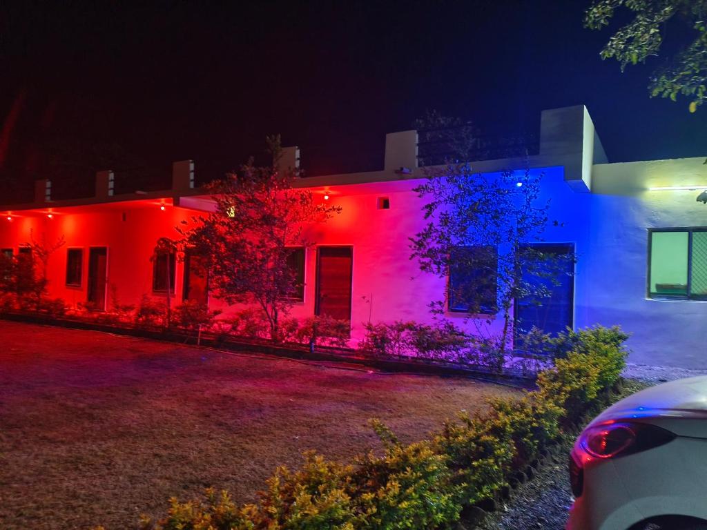 Mansarovar Resort And Restaurant