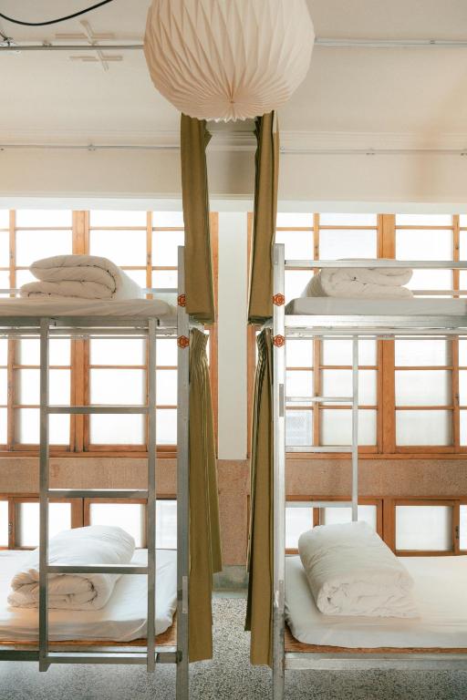 Postel nebo postele na pokoji v ubytování 365.Hostel
