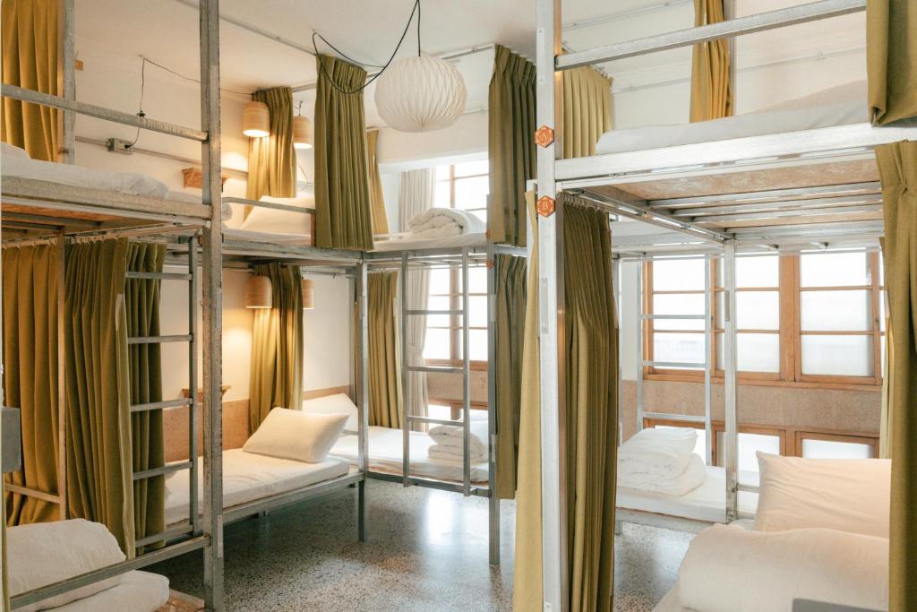 Postel nebo postele na pokoji v ubytování 365.Hostel