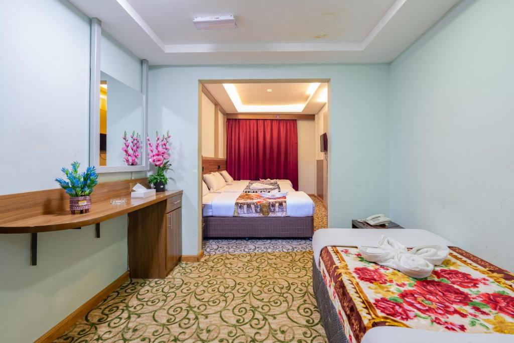 Tanha Hotel - Resim 13