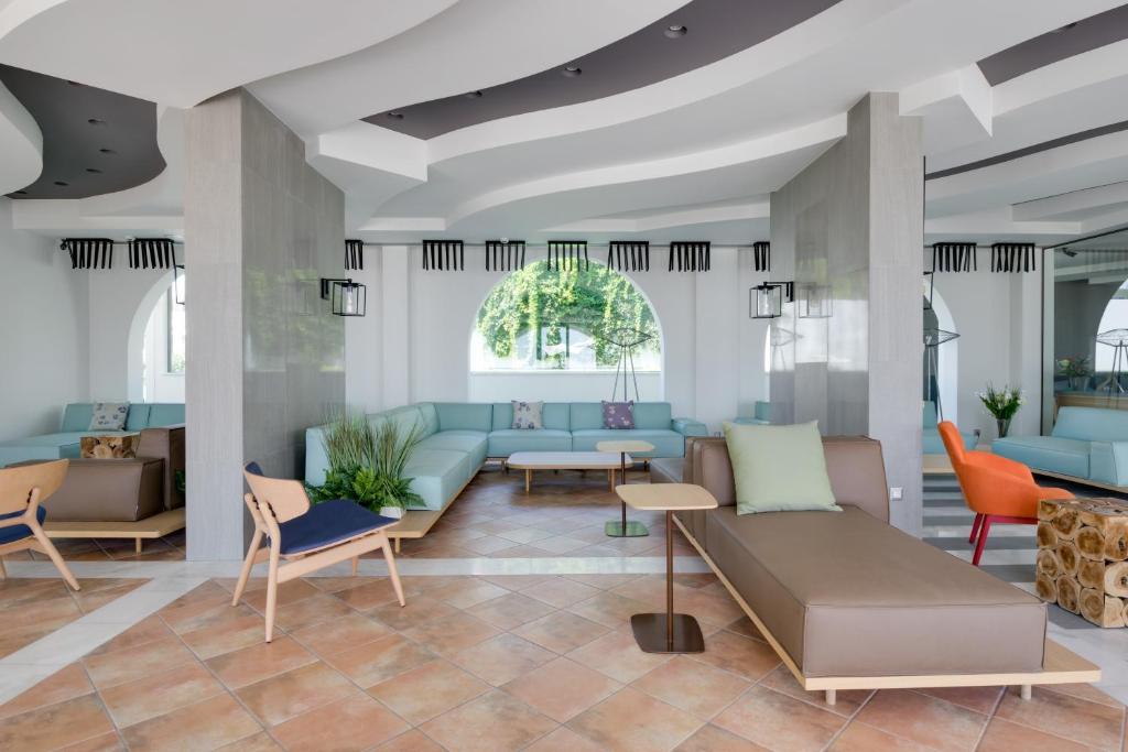 A seating area at Porto Angeli