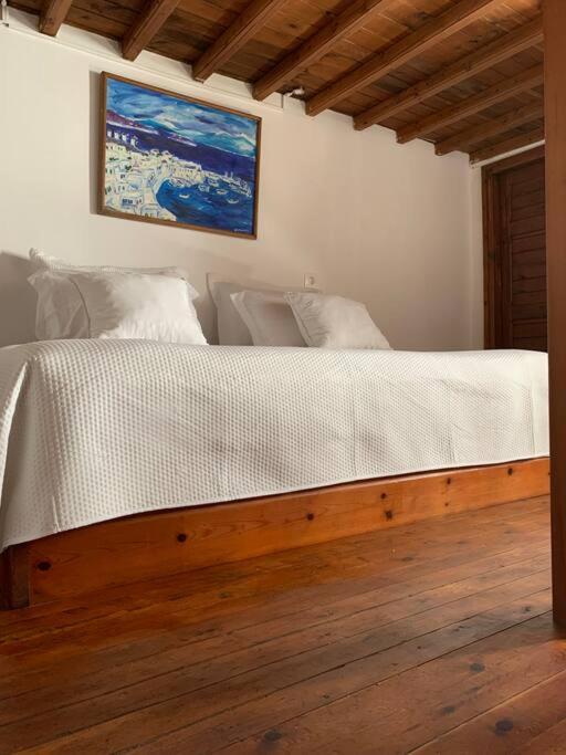 Posteľ alebo postele v izbe v ubytovaní Traditional apartment in the heart of Mykonos!