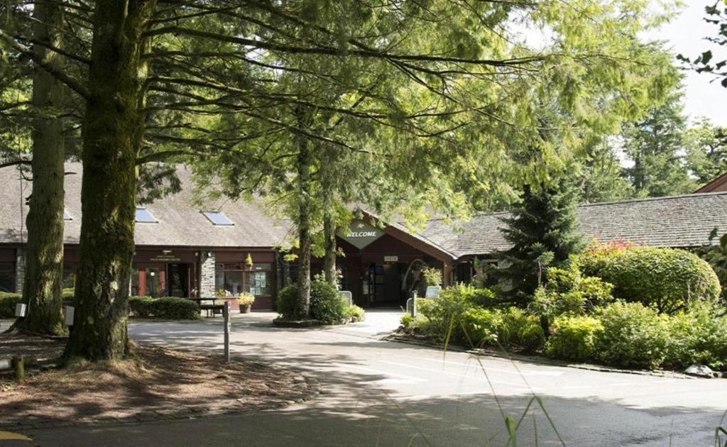 Zahrada ubytování The Luxurious Langdale 6 Lodge at Park Dean White Cross Bay, Lake Windermere