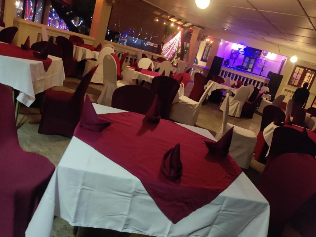 Restaurace v ubytování Grand Colonial Viveka