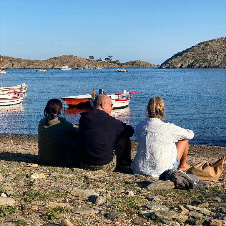 Fotografie z fotogalerie ubytování Maison de pêcheur superbe vue mer, grand jardin v destinaci Cadaqués