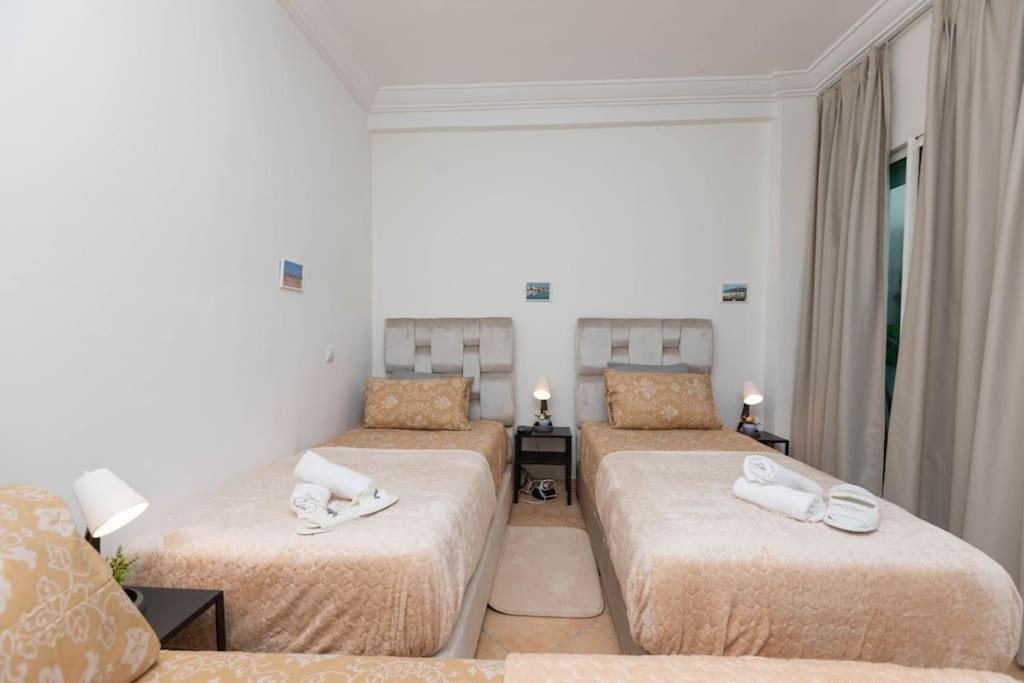 Postel nebo postele na pokoji v ubytování Appartement Complexe Riviera Beach Cabo Airport Piscine Plage WiFi Parking Security