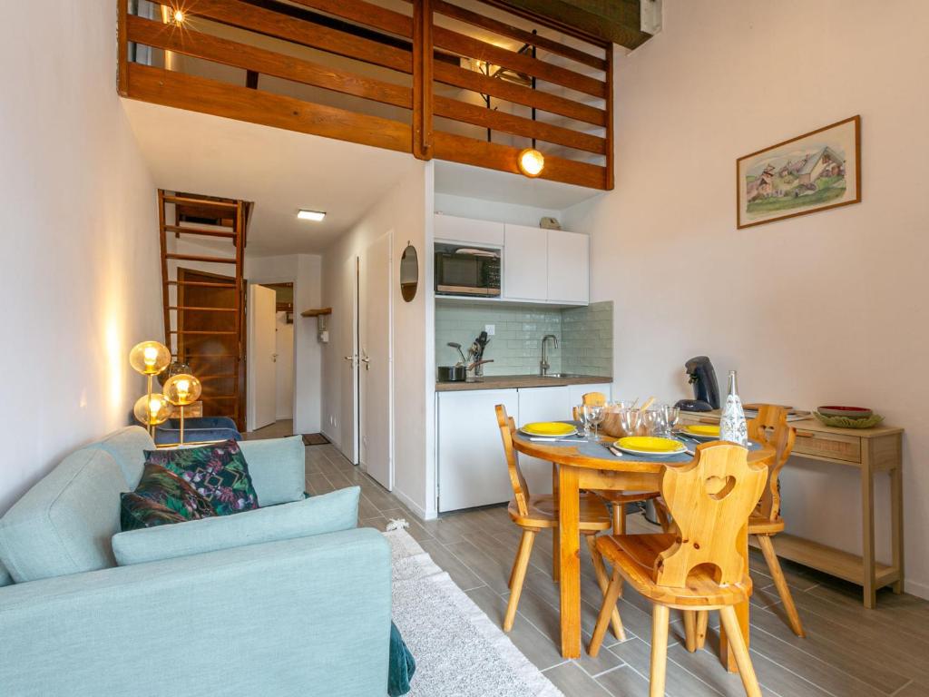 Charmant studio à Val-d'Isère avec balcon Sud/Ouest, proche commodités, navette gratuite