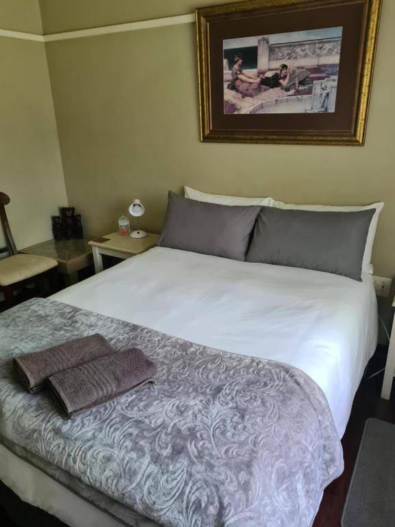 The Old Cabin - Double Room With Garden View