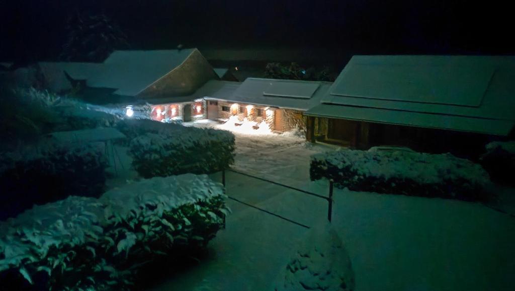 Budova, v ktorej sa dovolenkový dom nachádza