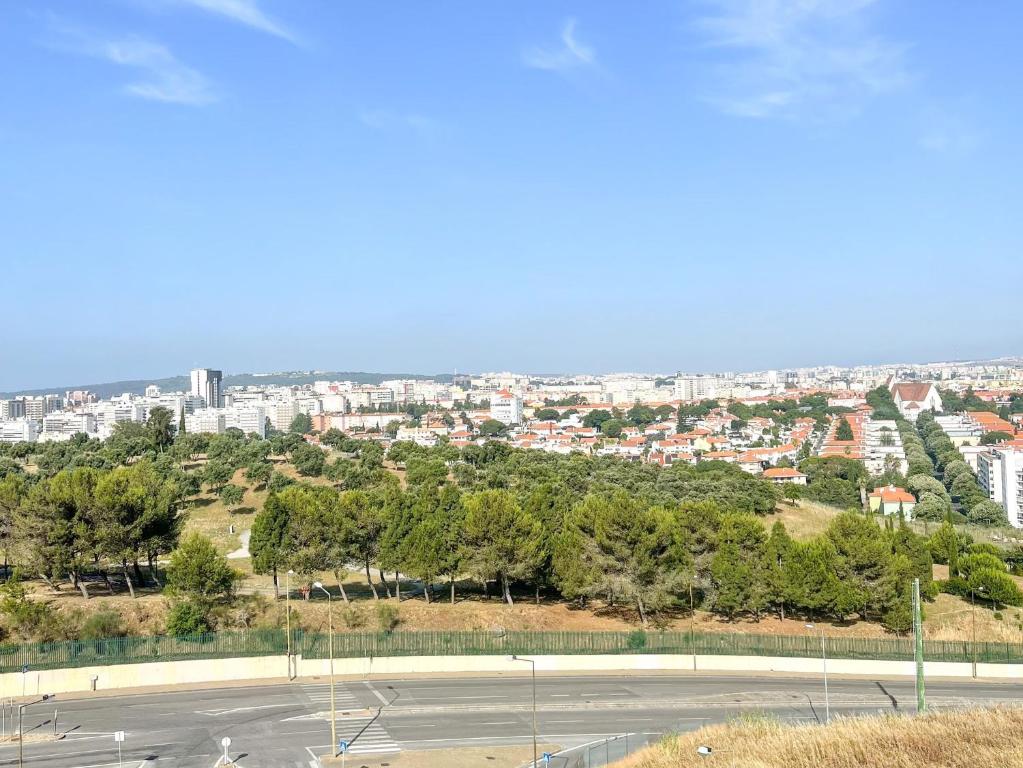 Lisbon at your Doorstep - Bedrooms - 9