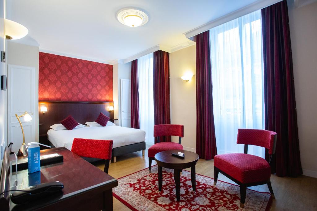 Postel nebo postele na pokoji v ubytování Best Western Plus Hôtel D'Angleterre