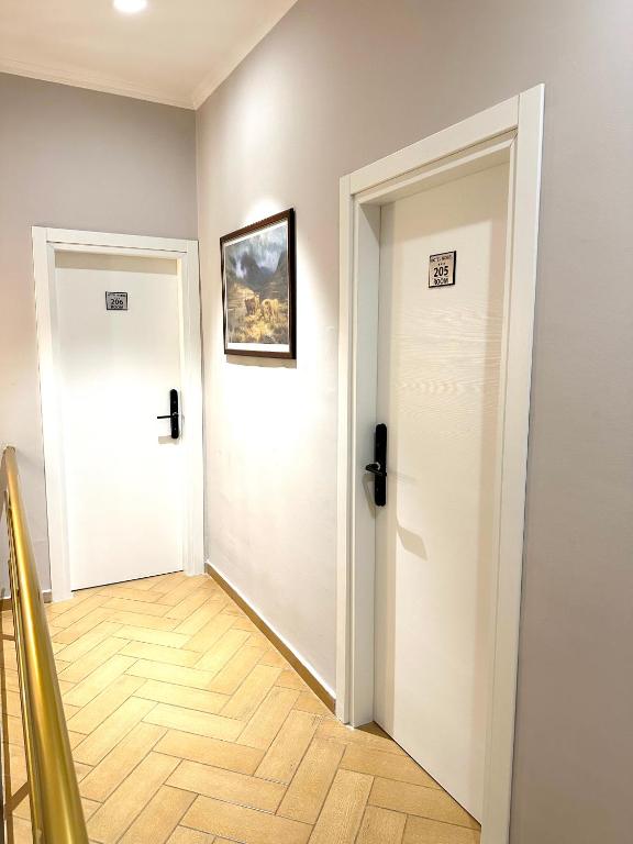 Fotografie z fotogalerie ubytování HOTEL NOBEL CENTER v destinaci Tirana