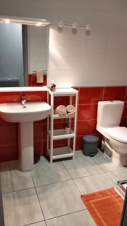 Tikazéla - Escale Tournon-Sur-Rhône - Habitación Doble Con Baño Privado