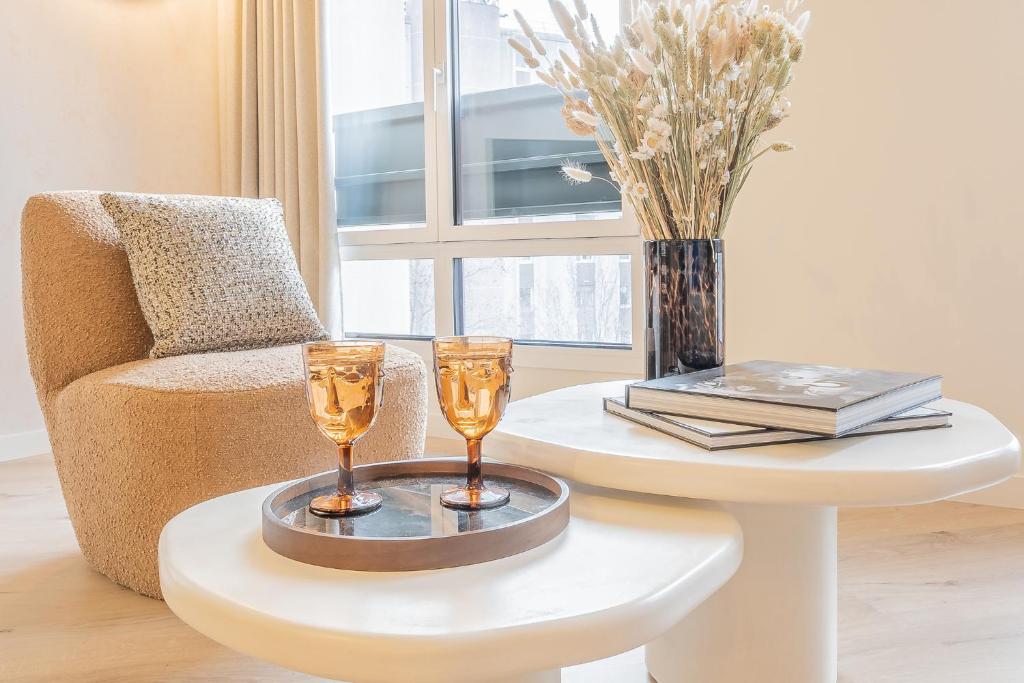 Yuna Porte-Maillot - ApartHotel photo