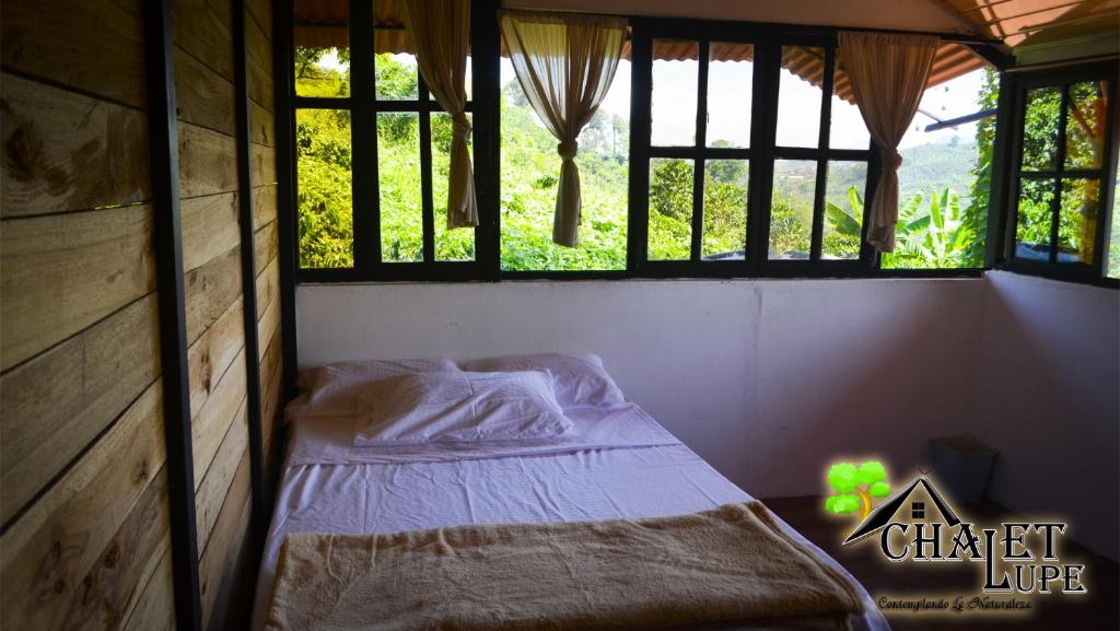 Letto o letti in una camera di Chalet Lupe-Eje cafetero