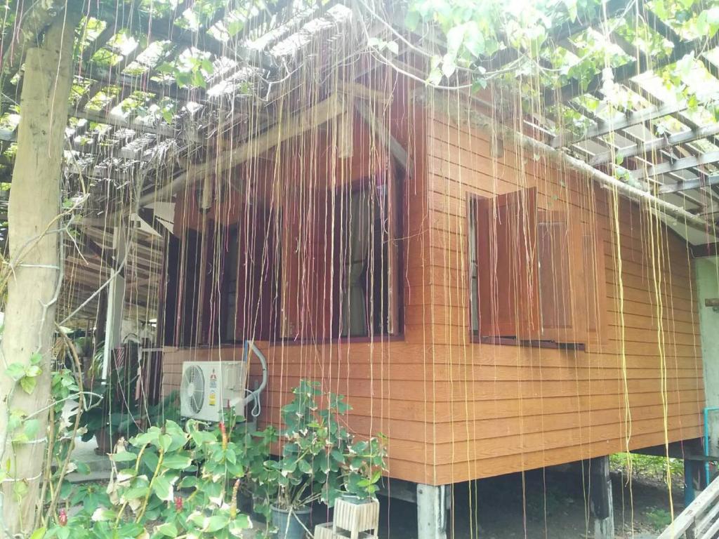 Samnaree Garden House - 阳台的三个房间