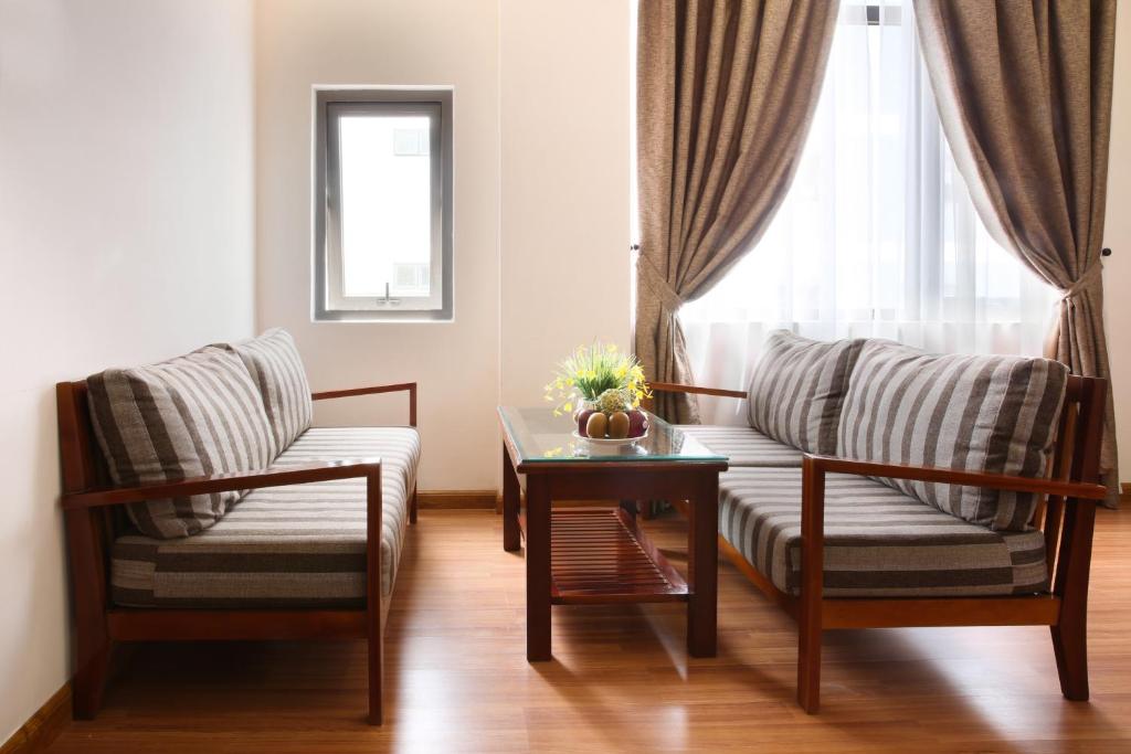 Posezení v ubytování Kingdom Danang Hotel